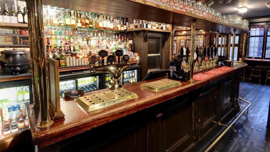Pub poker games london