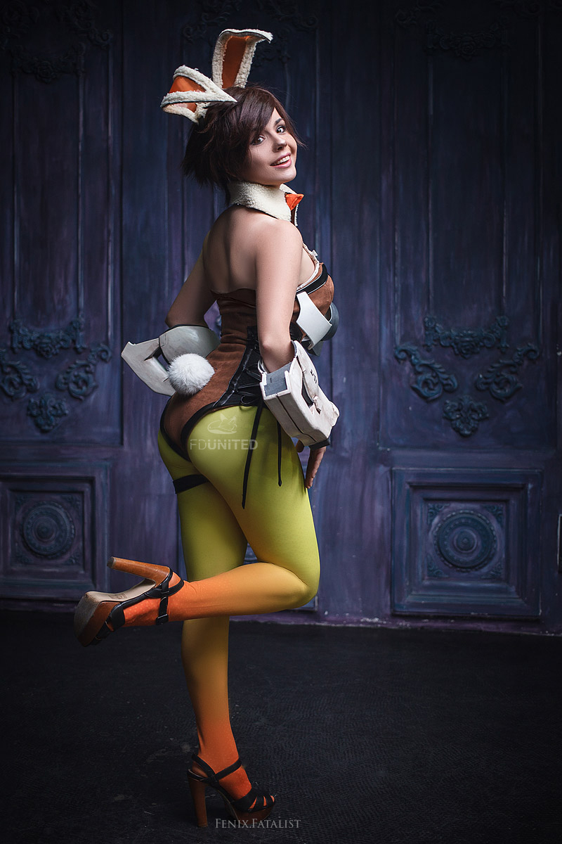 Tracer feet overwatch How Tall